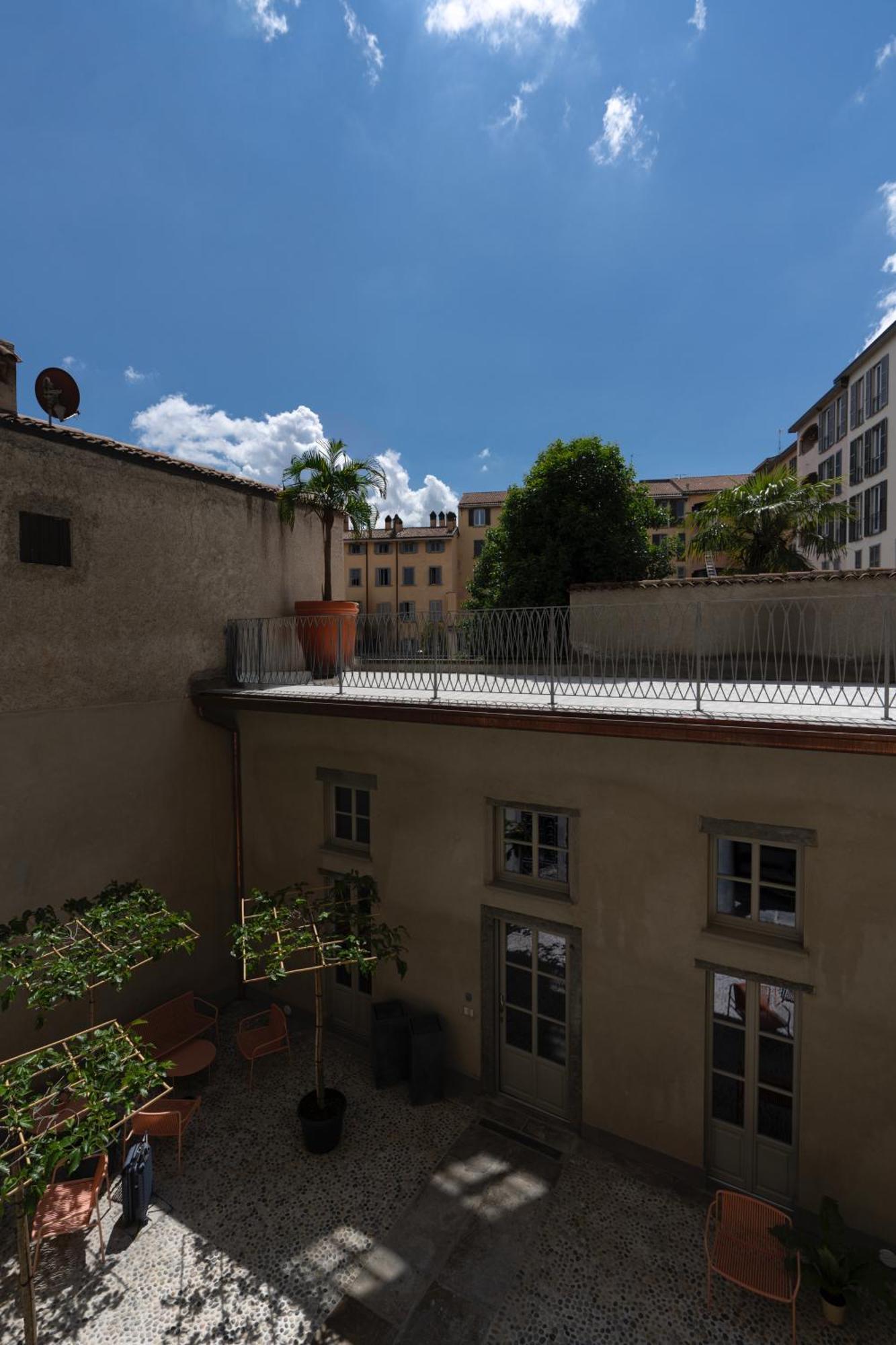 Rego Apartments - Boutique Aparthotel & Serenity Spa With Some Off-Site Apartments In The Heart Of Bergamo City Center Eksteriør bilde
