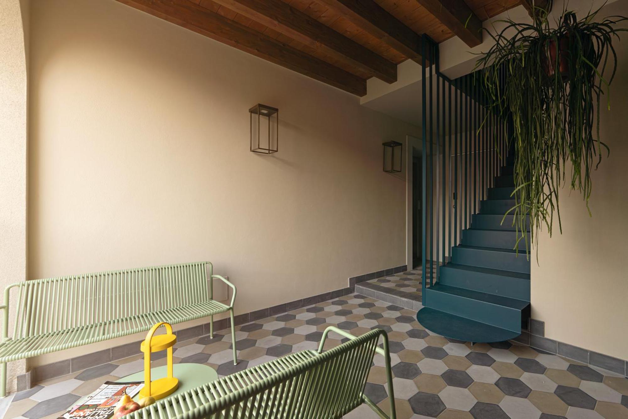 Rego Apartments - Boutique Aparthotel & Serenity Spa With Some Off-Site Apartments In The Heart Of Bergamo City Center Rom bilde